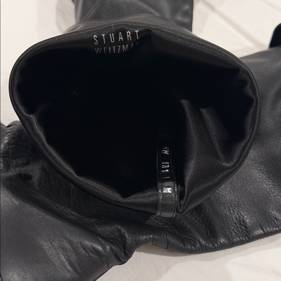 Stuart Weitzman Black leather Over-The-Knee Boots with Gold Block Heel - Picture 6 of 12